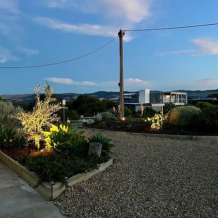 New Magpie Sands - 3 Bedroom Home - Downstairs Only, 1 Min Walk To Aldinga Beach Exterior photo