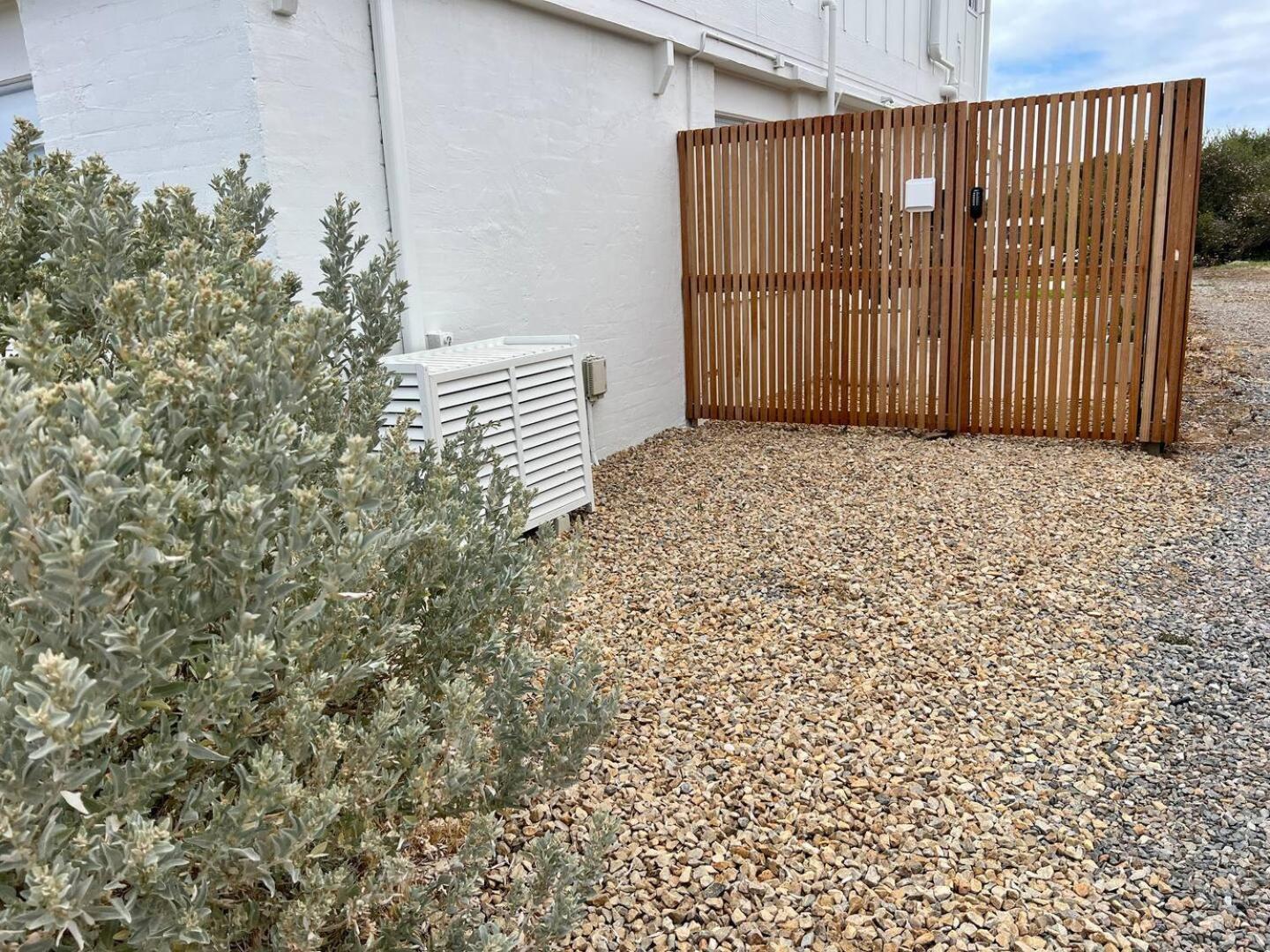 New Magpie Sands - 3 Bedroom Home - Downstairs Only, 1 Min Walk To Aldinga Beach Exterior photo